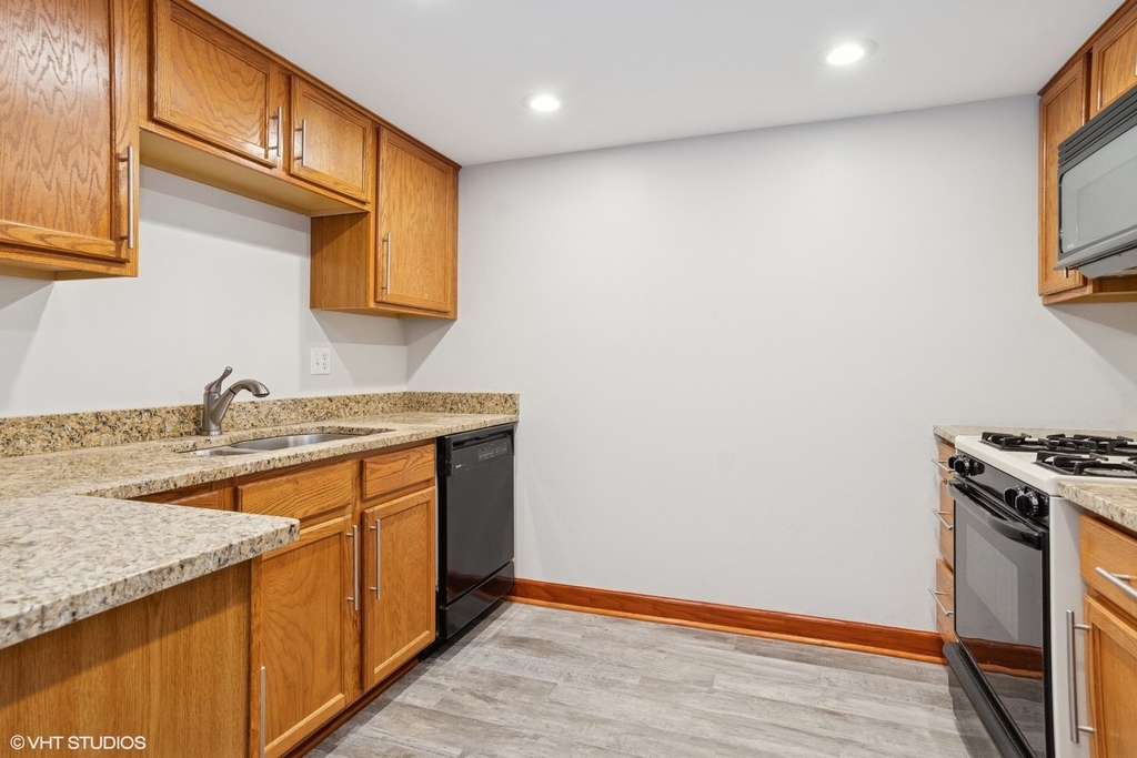 114 E Bailey Road - Photo 2