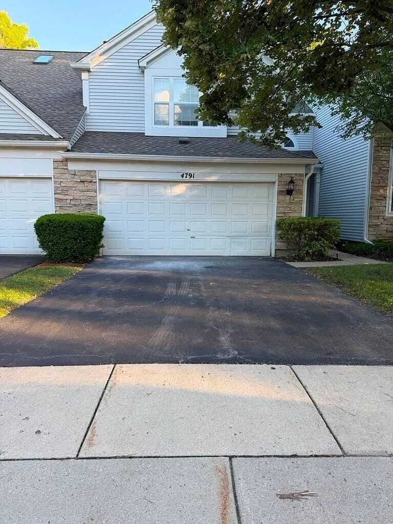 4791 Amber Circle - Photo 0