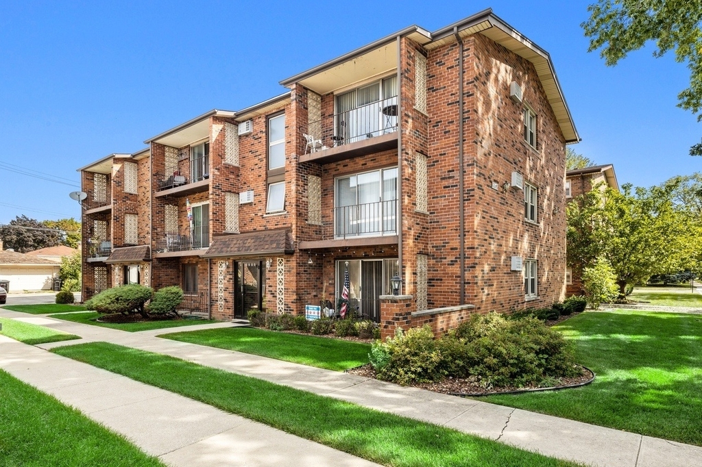 6308 W 64th Place - Photo 0