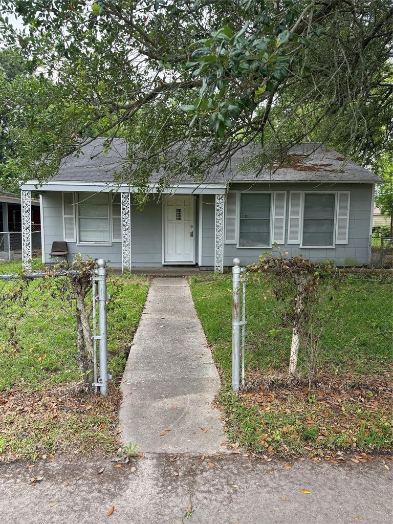 328 Garland Street - Photo 18