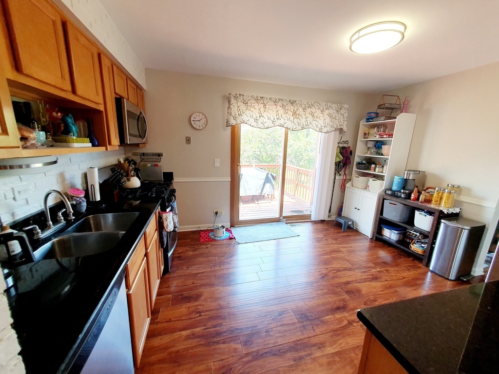 3535 Treaty Lane - Photo 3