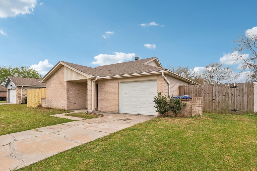 14067 Towneway Drive - Photo 14