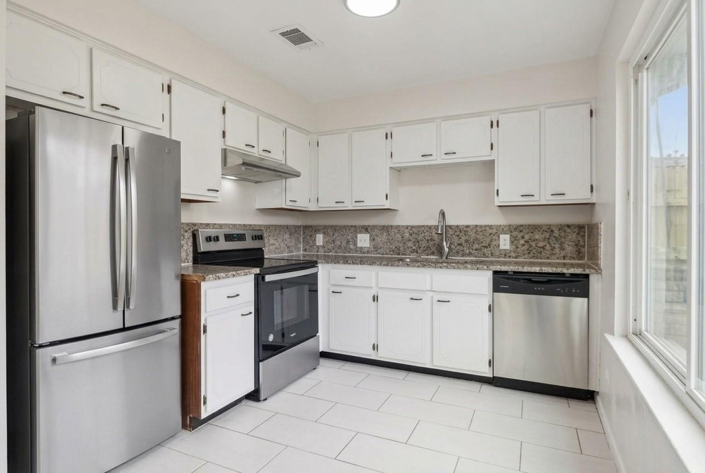 14067 Towneway Drive - Photo 10