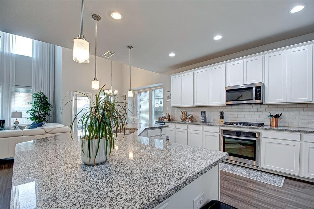 23811 Via Viale Dr - Photo 6