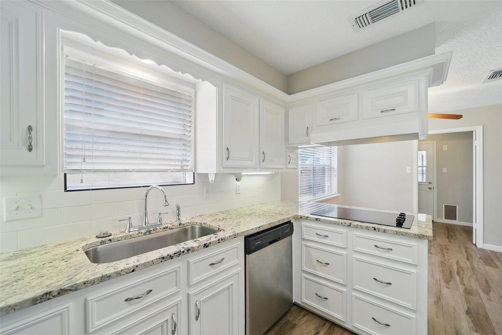 22406 Prince George Street - Photo 11