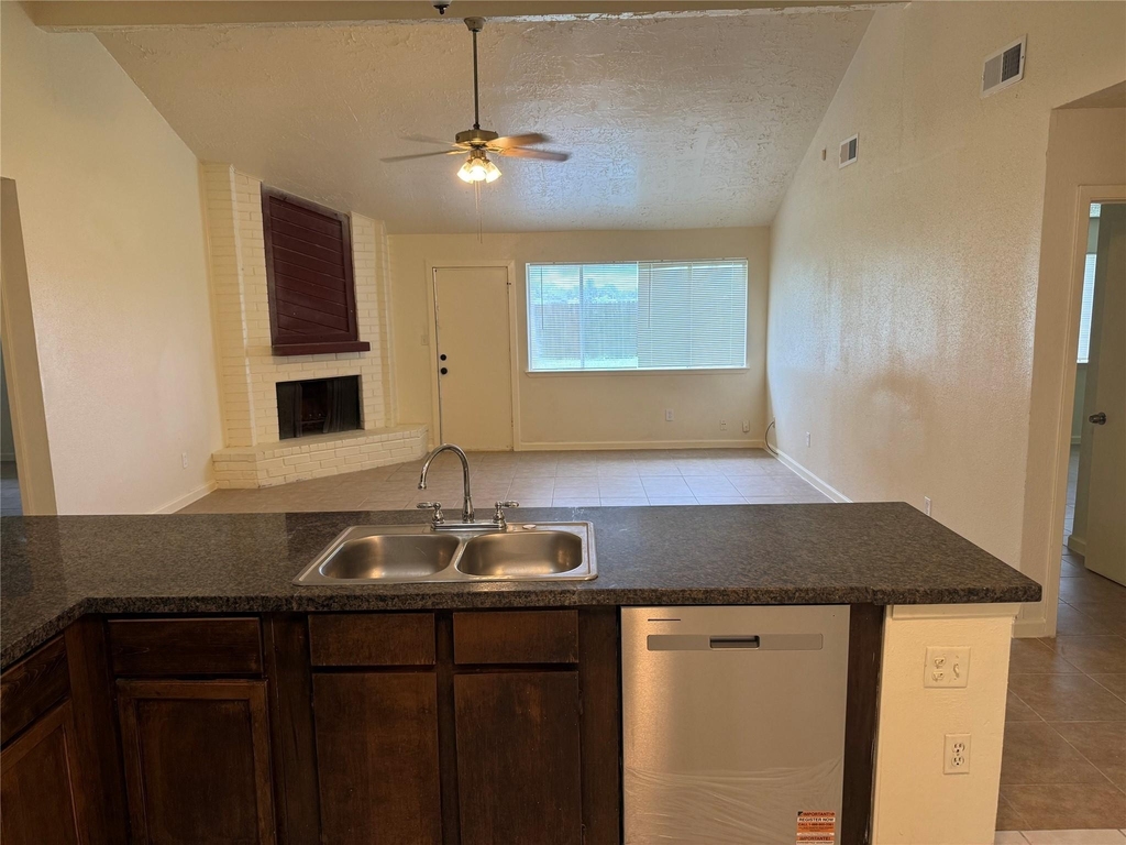 8307 Bird Meadow Lane - Photo 5