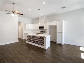 5901 Woodview Drive - Photo 3
