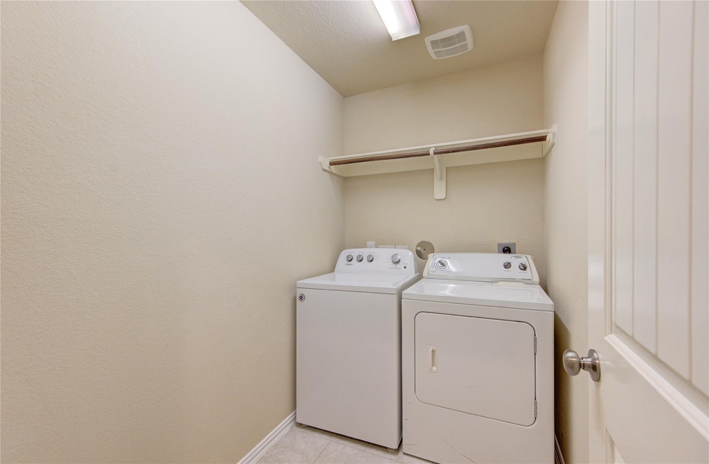 6519 Point Hollow Lane - Photo 15