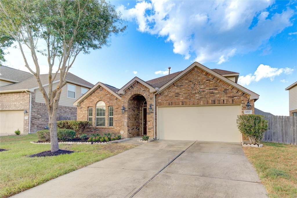 6519 Point Hollow Lane - Photo 2