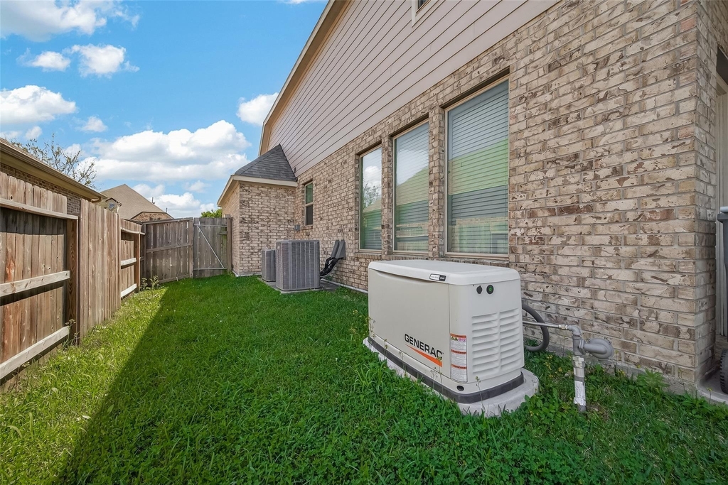15707 Braemar Cove Drive - Photo 21