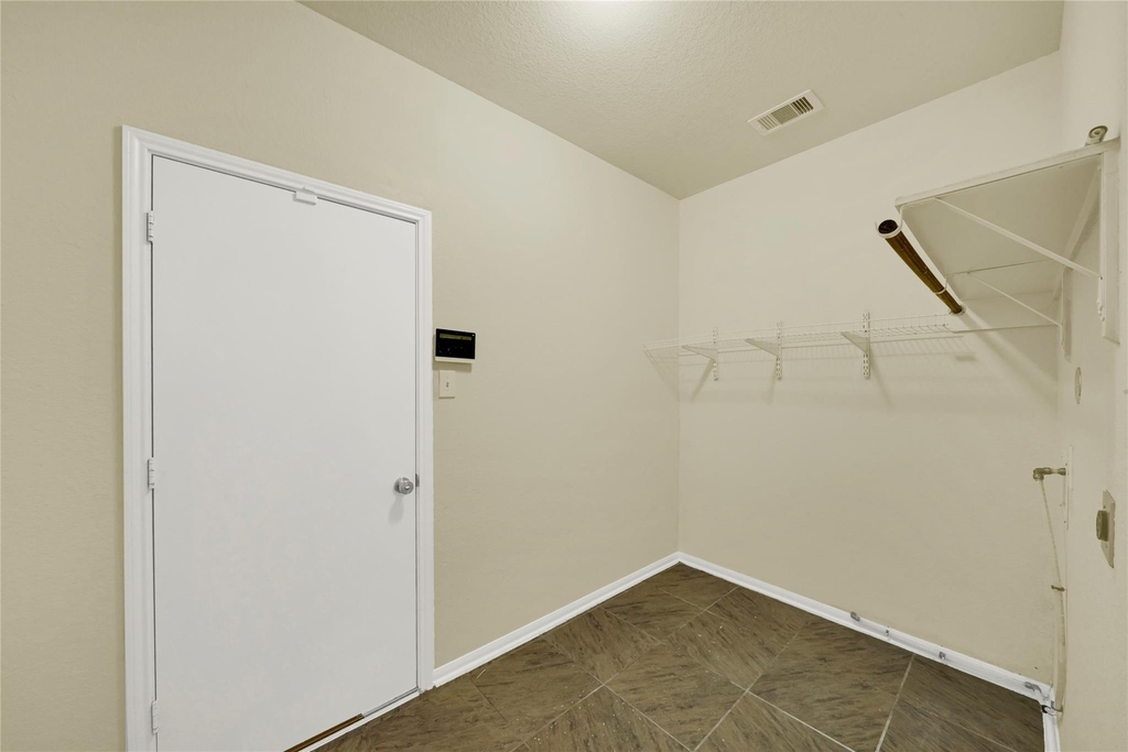 20803 Fair Walnut Way - Photo 25