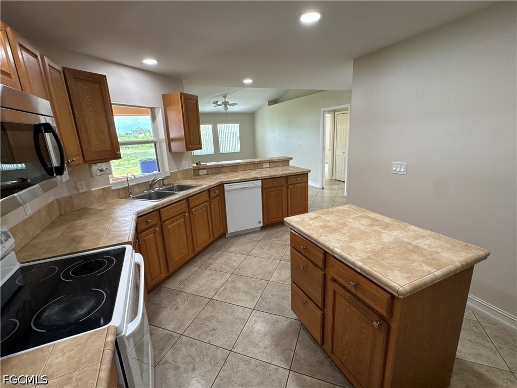 4914 7th Street W - Photo 26
