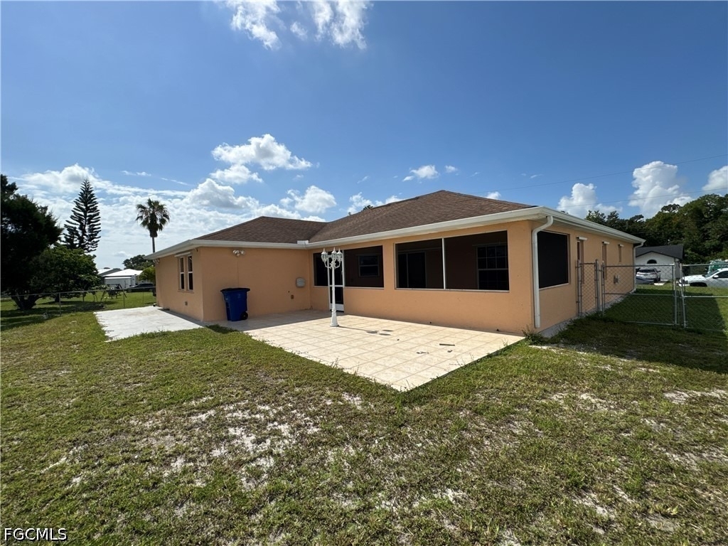 4914 7th Street W - Photo 8