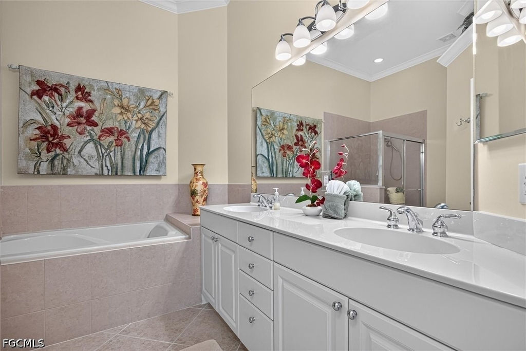3050 Meandering Way - Photo 18