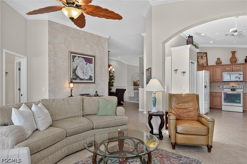 3050 Meandering Way - Photo 9
