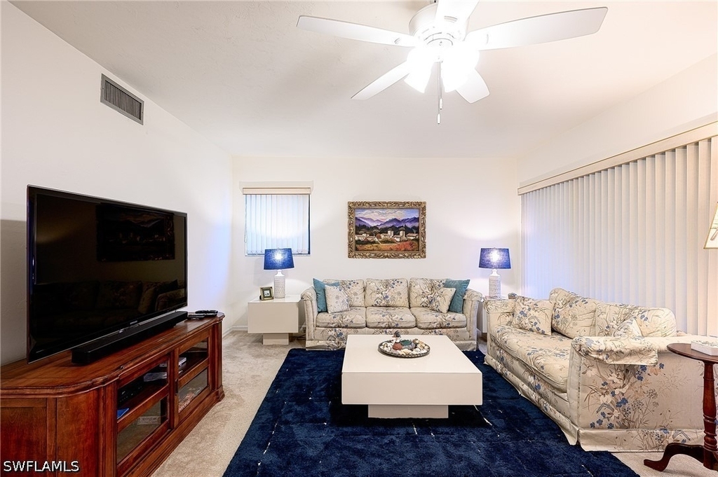 565 Beachwalk Circle - Photo 5