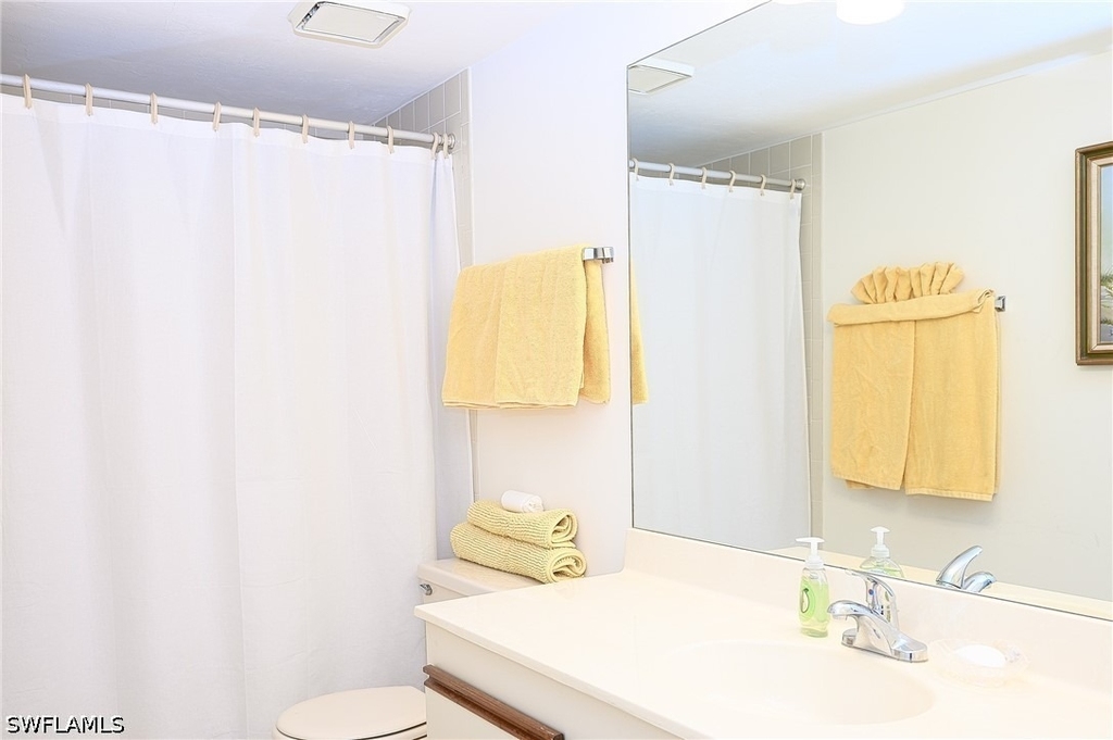 565 Beachwalk Circle - Photo 20