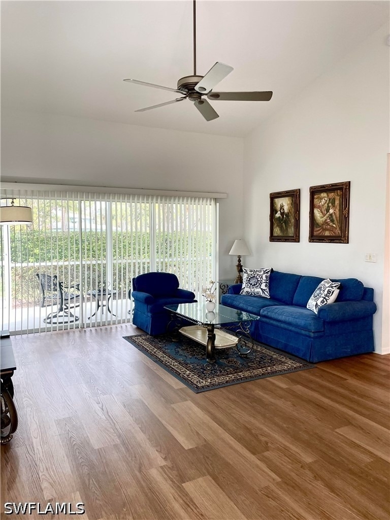 685 Windsor Square - Photo 16