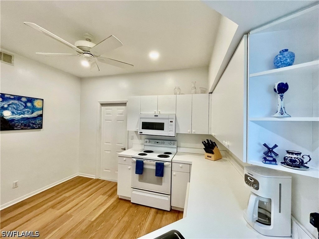 685 Windsor Square - Photo 35