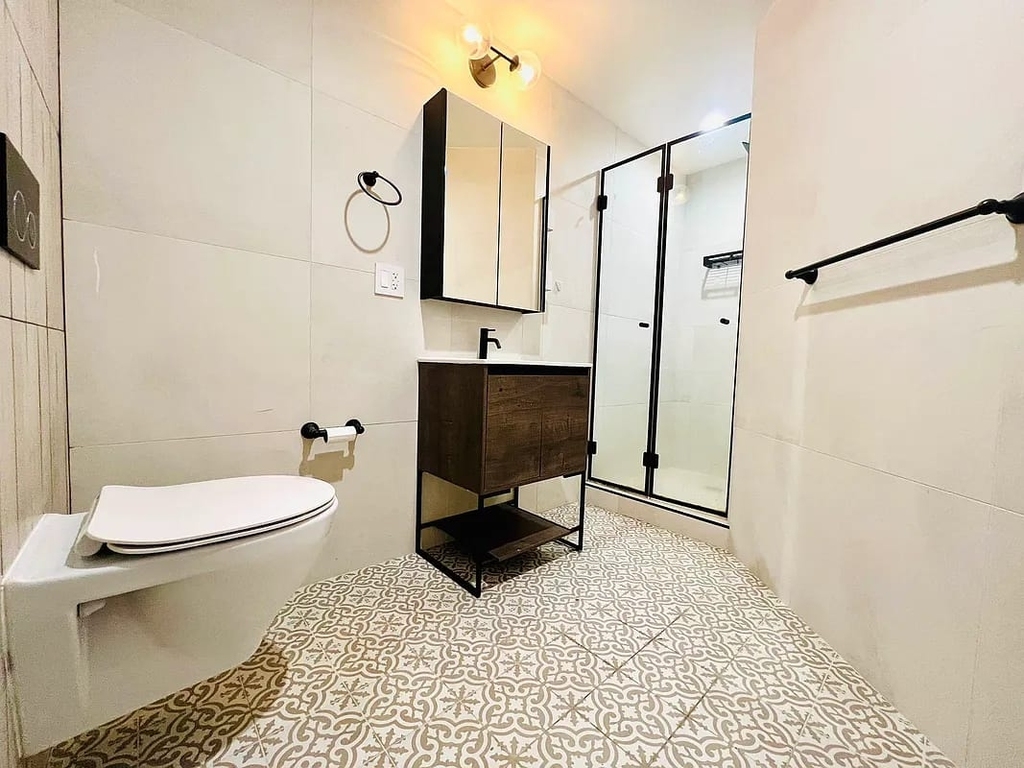 317 Winthrop Street - Photo 1