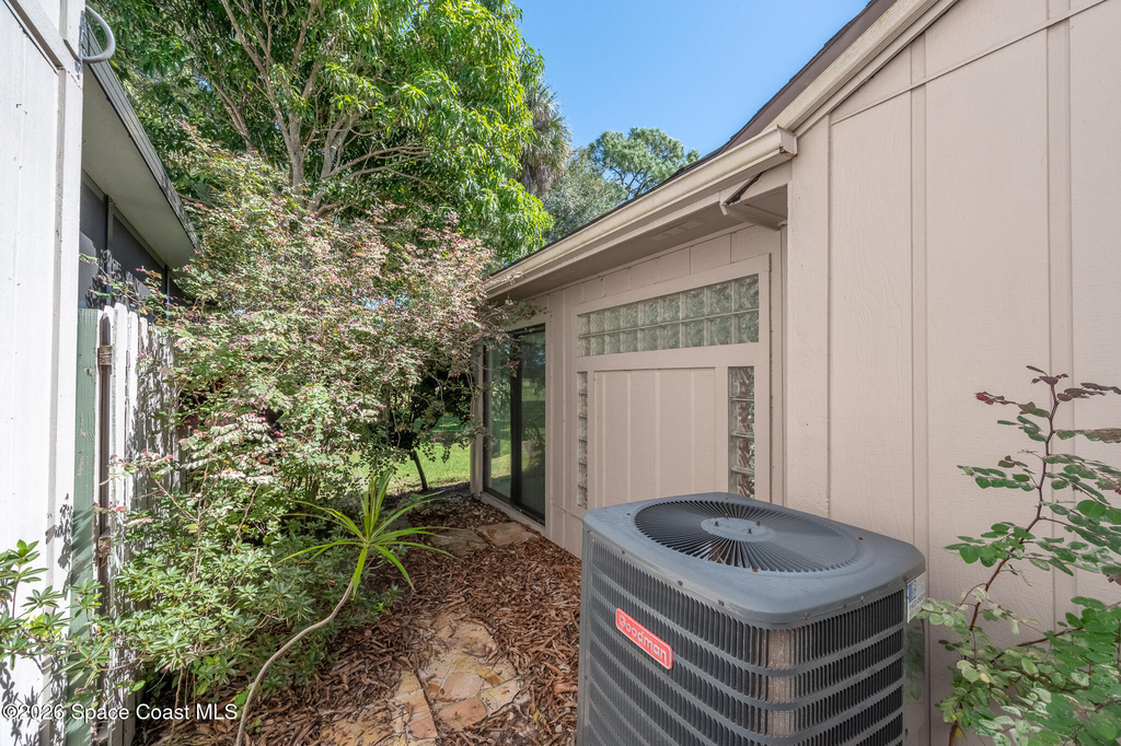 1248 Admiralty Boulevard - Photo 53