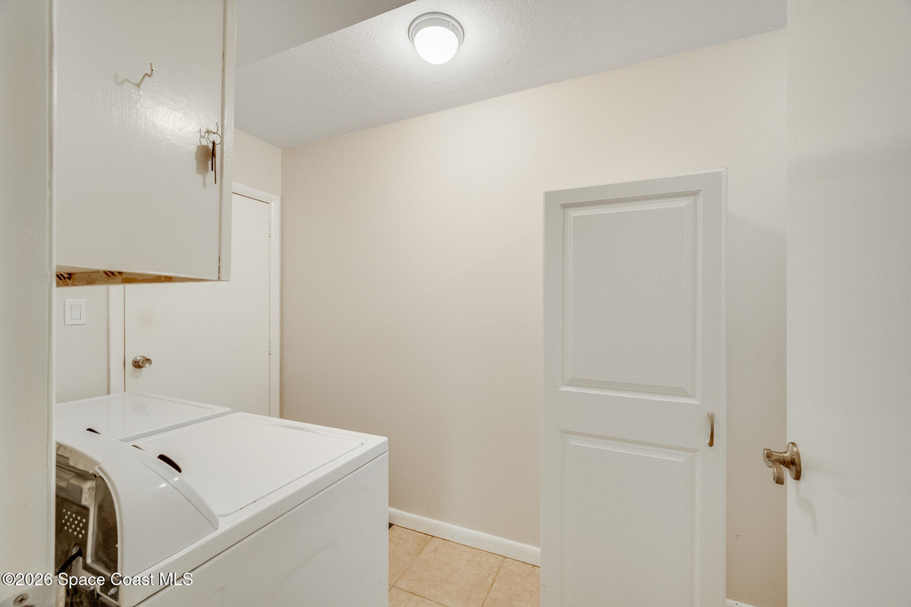 1248 Admiralty Boulevard - Photo 9