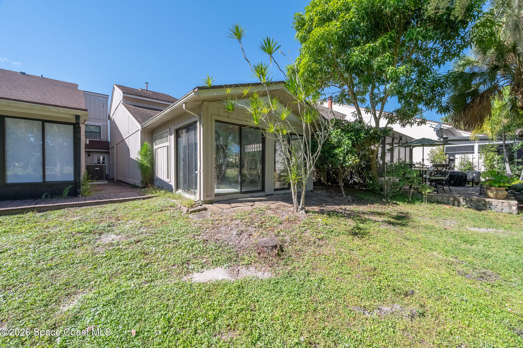 1248 Admiralty Boulevard - Photo 47