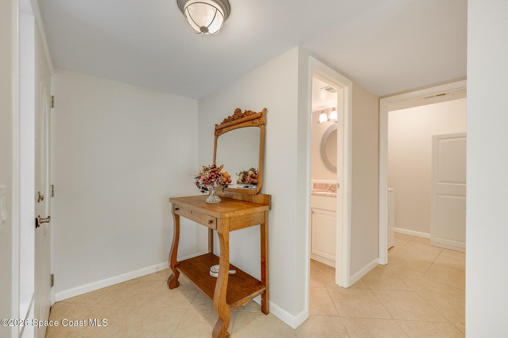 1248 Admiralty Boulevard - Photo 7