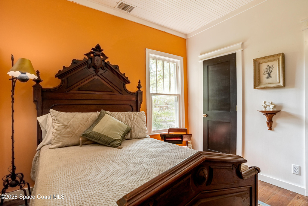 1211 Houston Street - Photo 19