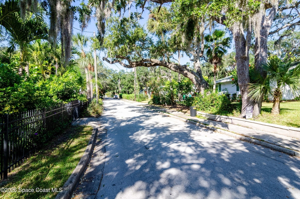 1211 Houston Street - Photo 27