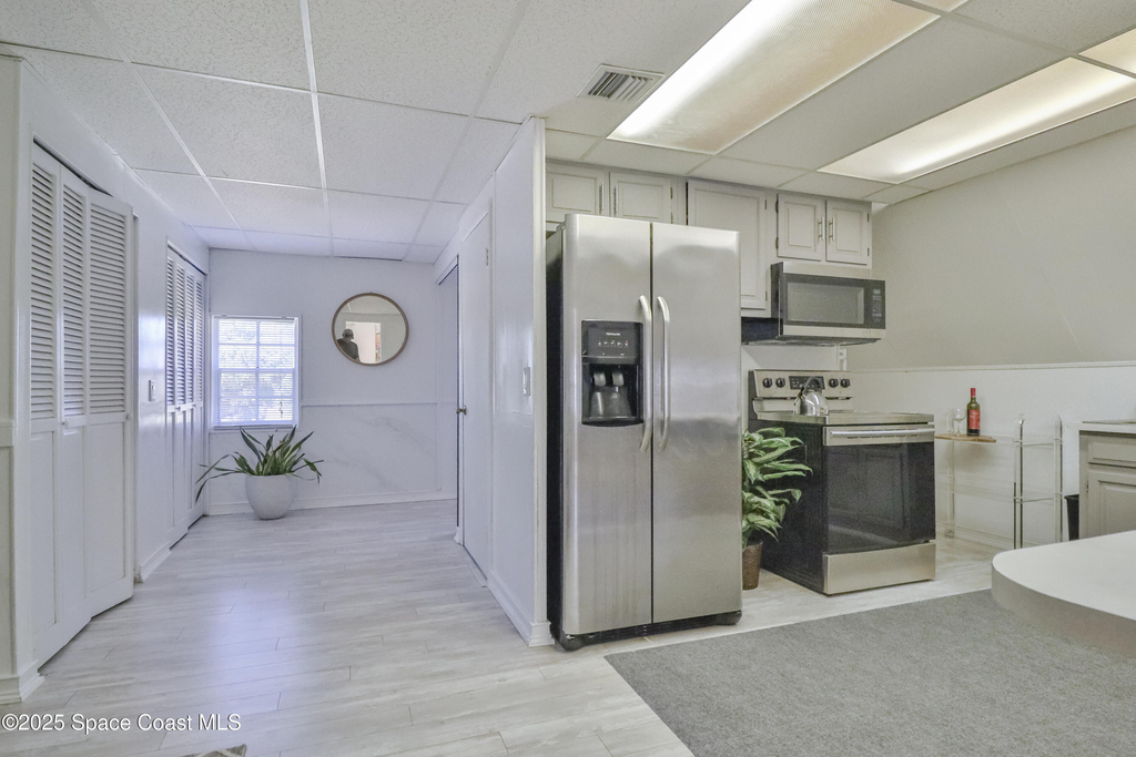 2440 Brandywine Lane - Photo 9
