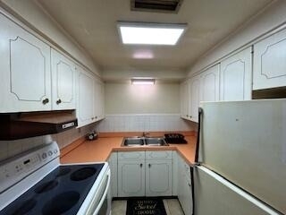 3765 S Hopkins Avenue - Photo 3