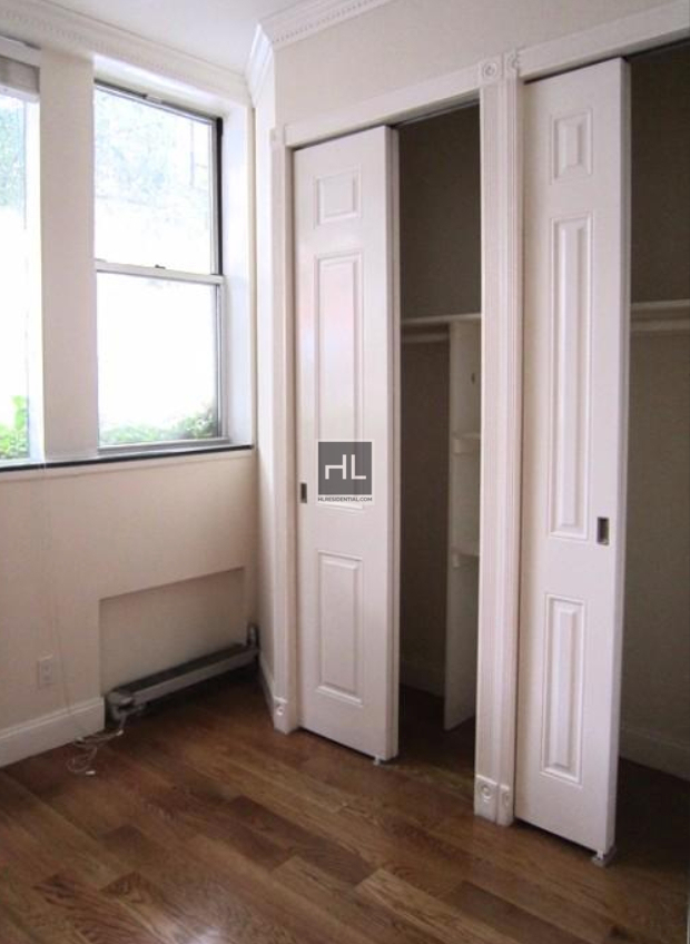 Hudson Street - Photo 4
