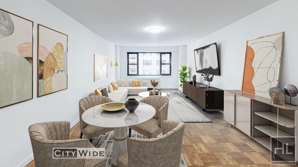 East 56 Street - Photo 0