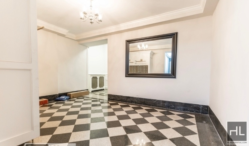 East 91 Street - Photo 5