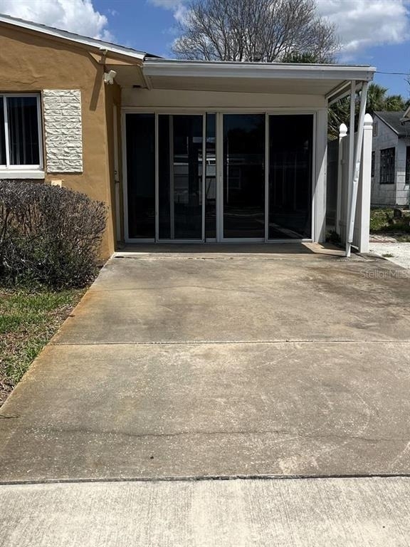 360 72nd Avenue - Photo 2