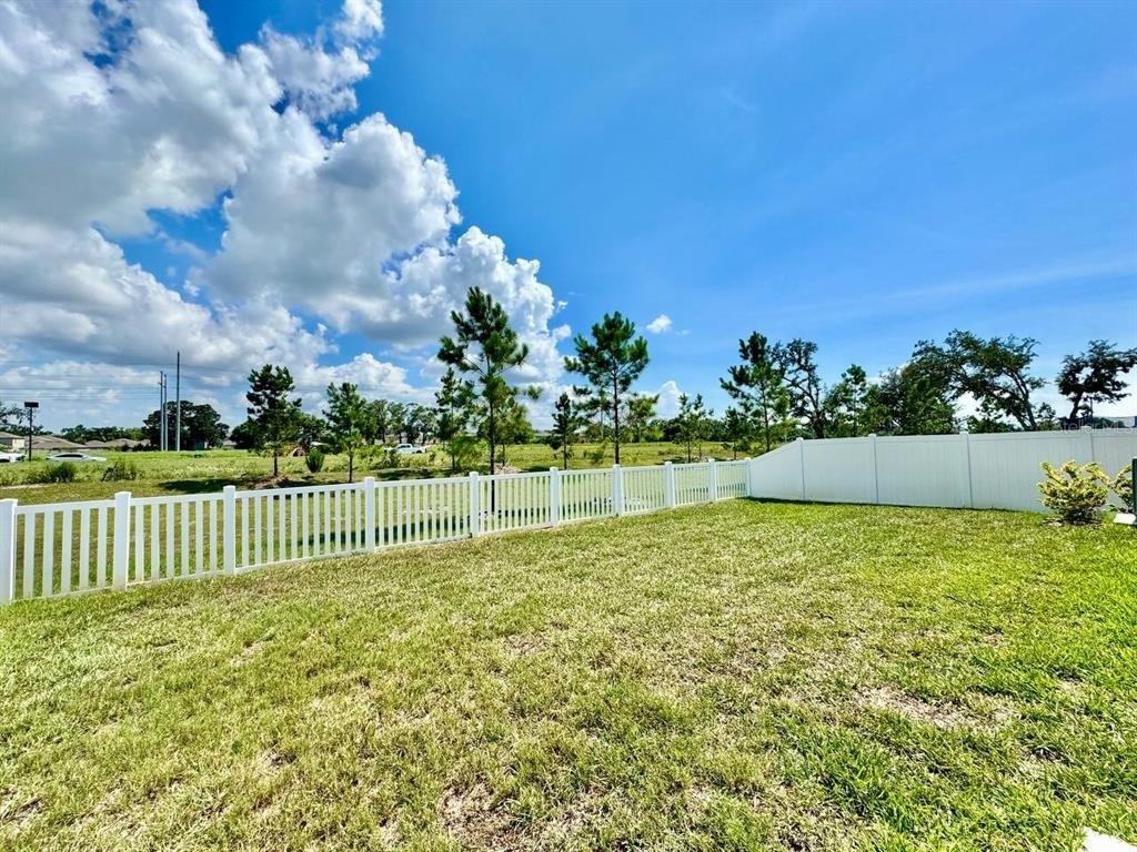 10275 Purple Leaf Court - Photo 32