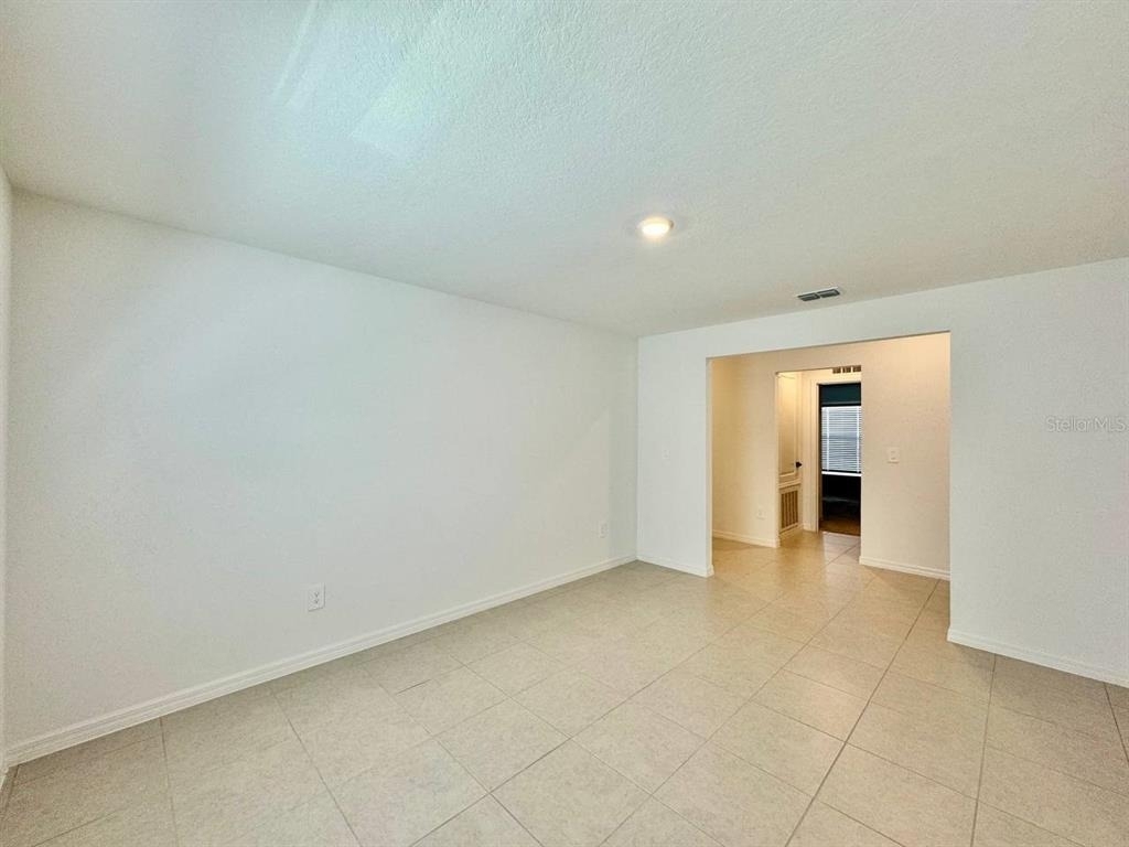 10275 Purple Leaf Court - Photo 9