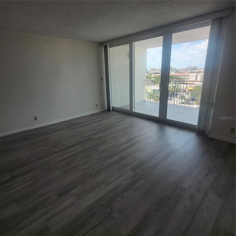 675 S Gulfview Boulevard - Photo 18