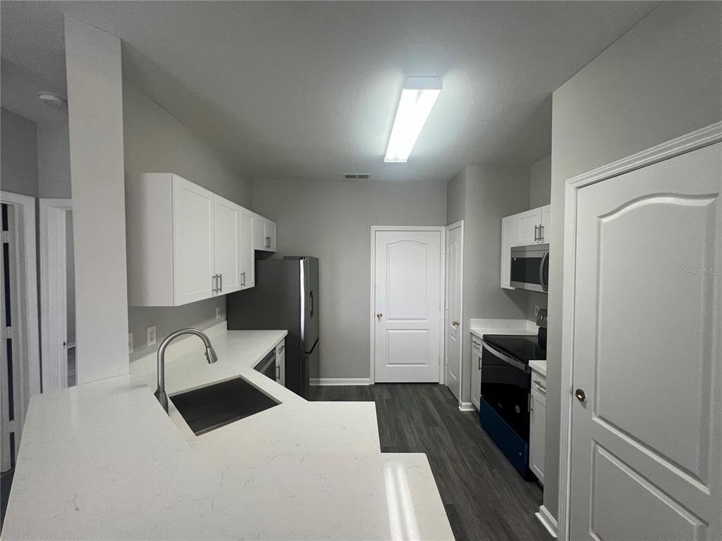 18046 Villa Creek Drive - Photo 0