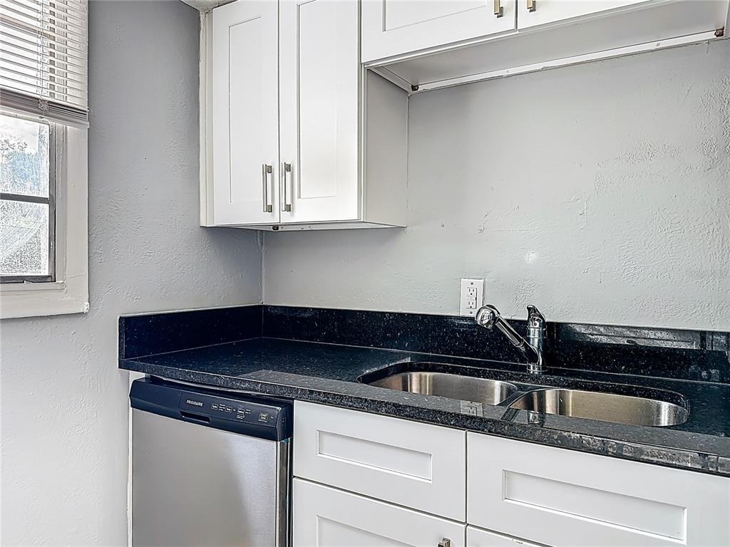 2753 L B Mcleod Road - Photo 17