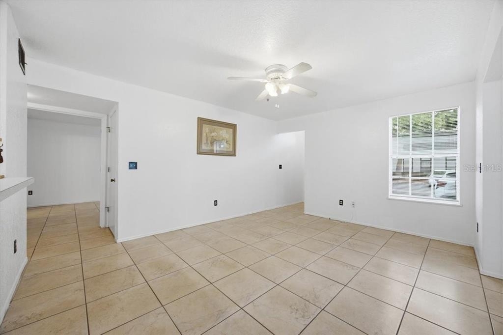 1602 Columbia Arms Circle - Photo 8