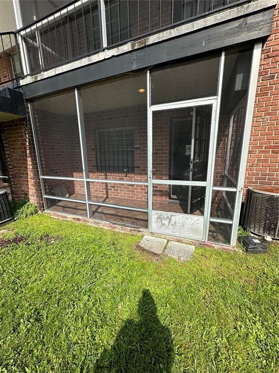 1452 Holden Avenue - Photo 17