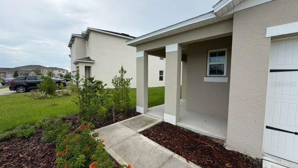 1511 Catbriar Way - Photo 1