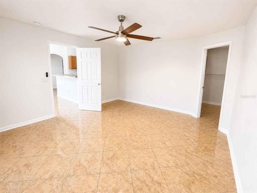 320 Paradise Woods Place - Photo 9