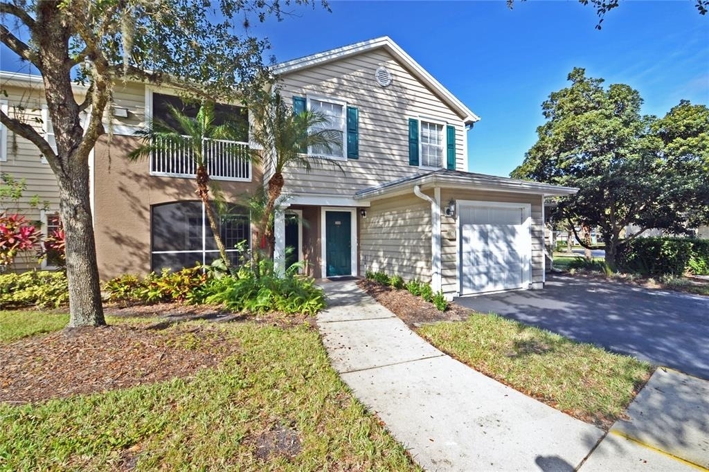 7428 Vista Way - Photo 0