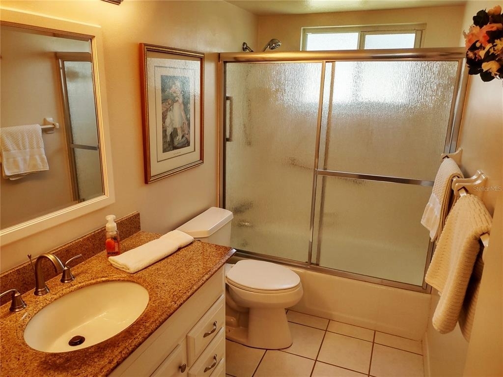 1815 Sunny Drive - Photo 10