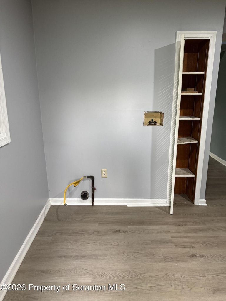 233 Reese Street - Photo 10
