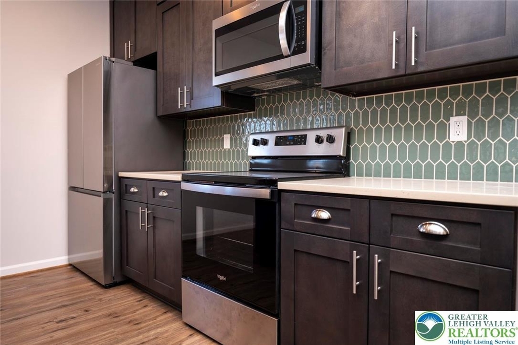 803 Atlantic Street - Photo 9
