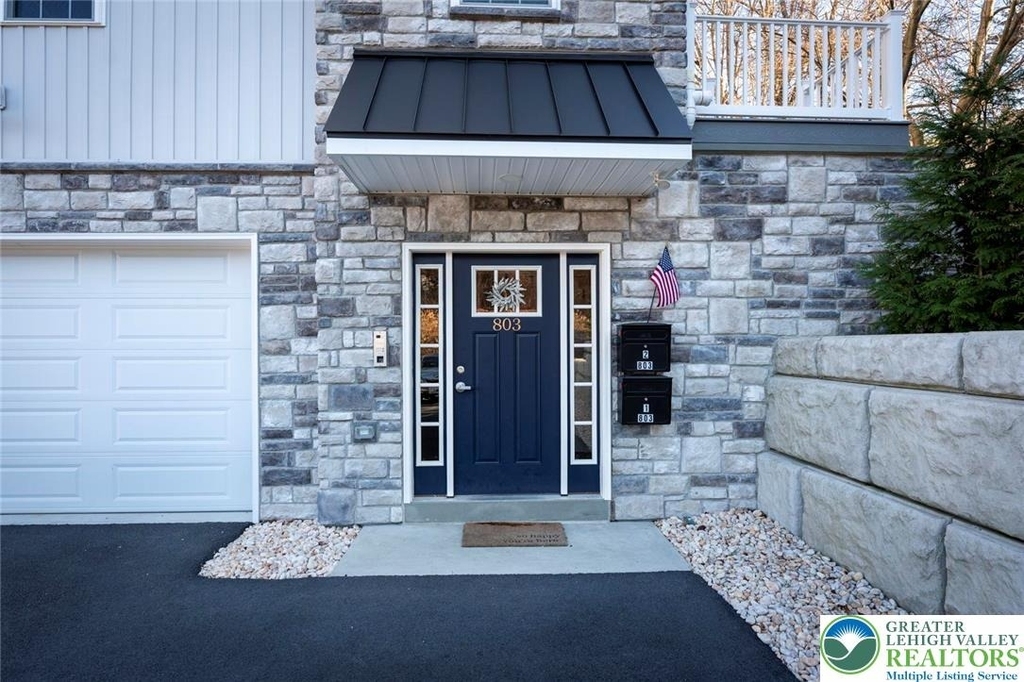 803 Atlantic Street - Photo 2